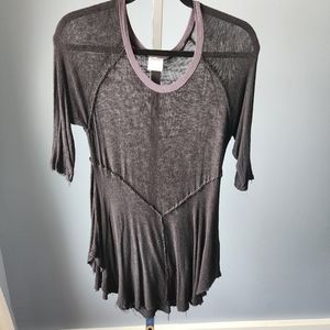 Intimately Free People Lightweight 3/4 Sleeve Tunic Sweater Women's Small Black.